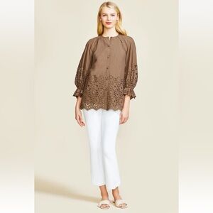 $345 Pearl by Lela Rose | Floral Eyelet Full Sleeve Top | Camel XS